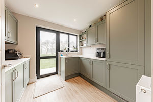 Photo 8- click for photo gallery